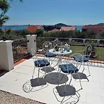 House Klarin With Sea View Сasa de vacaciones *
